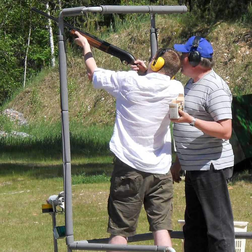 CLAY PIGEON SHOOTING 25 clays in Riga for Stag Party